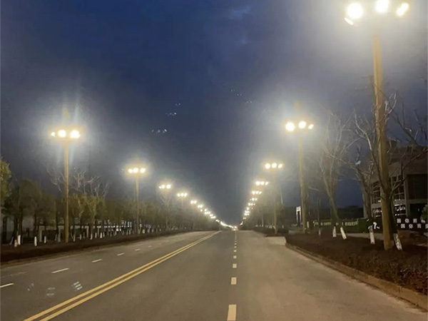 照亮未來(lái)，共筑智慧城市——路燈智慧化改造